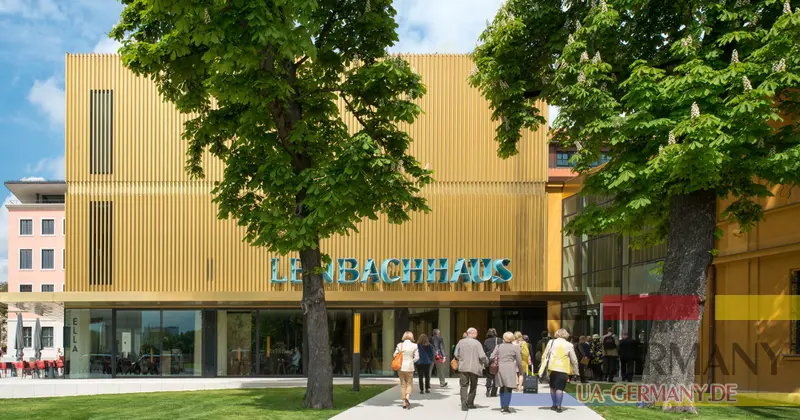 7 Ленбаххаус (Lenbachhaus)